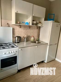 1-к квартира, посуточно, 36м2, 3/9 этаж