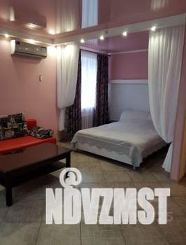 1-к квартира, посуточно, 49м2, 1/1 этаж