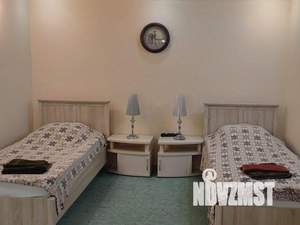 2-к квартира, посуточно, 50м2, 1/1 этаж