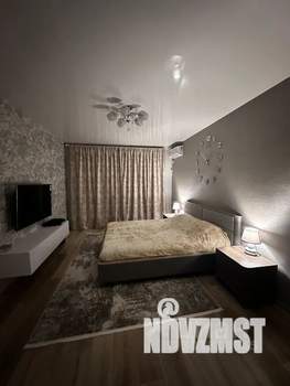 1-к квартира, посуточно, 43м2, 16/16 этаж