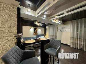 Студия квартира, посуточно, 52м2, 4/5 этаж