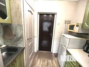 Студия квартира, посуточно, 14м2, 4/5 этаж