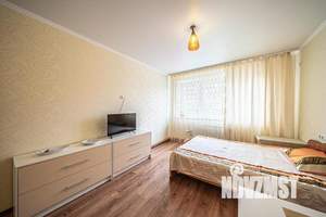 1-к квартира, на длительный срок, 42м2, 3/17 этаж