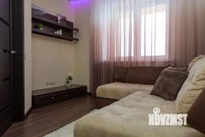 2-к квартира, посуточно, 54м2, 1/1 этаж