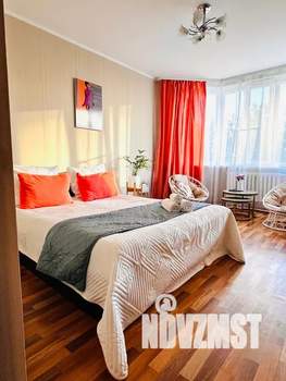 1-к квартира, посуточно, 37м2, 3/15 этаж