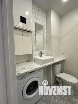 1-к квартира, посуточно, 40м2, 13/17 этаж