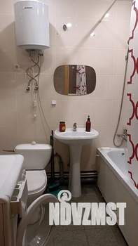 1-к квартира, посуточно, 33м2, 6/10 этаж