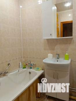 1-к квартира, посуточно, 39м2, 4/5 этаж