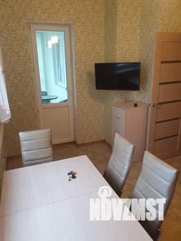 1-к квартира, посуточно, 44м2, 13/18 этаж