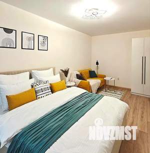 1-к квартира, посуточно, 35м2, 11/18 этаж