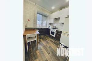 1-к квартира, посуточно, 30м2, 3/5 этаж