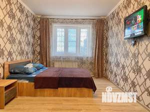 1-к квартира, посуточно, 40м2, 8/13 этаж
