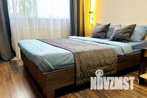 1-к квартира, посуточно, 37м2, 8/19 этаж