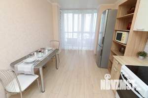 1-к квартира, посуточно, 47м2, 1/1 этаж