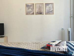 1-к квартира, посуточно, 37м2, 8/18 этаж