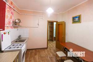 1-к квартира, посуточно, 43м2, 2/10 этаж