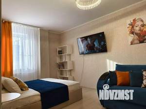 1-к квартира, посуточно, 38м2, 1/1 этаж