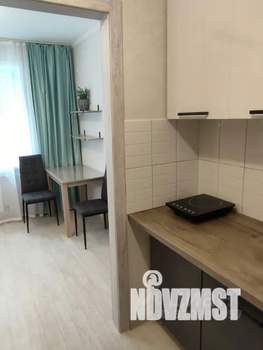 Студия квартира, посуточно, 14м2, 2/5 этаж