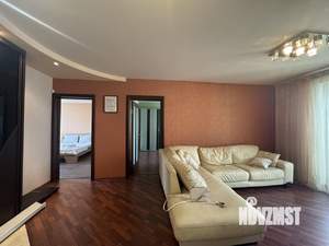 3-к квартира, посуточно, 80м2, 1/1 этаж