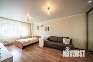 1-к квартира, на длительный срок, 42м2, 3/17 этаж