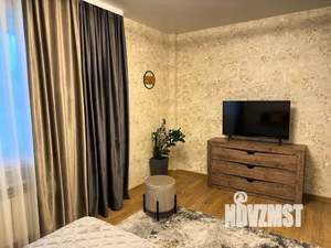 2-к квартира, посуточно, 57м2, 7/18 этаж