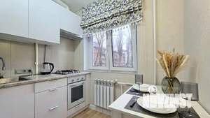 2-к квартира, посуточно, 50м2, 1/1 этаж