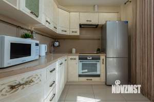 2-к квартира, посуточно, 60м2, 1/1 этаж