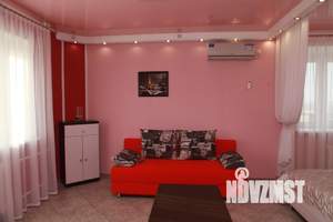 1-к квартира, посуточно, 49м2, 1/1 этаж