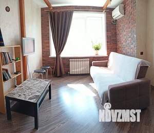 1-к квартира, посуточно, 50м2, 1/1 этаж