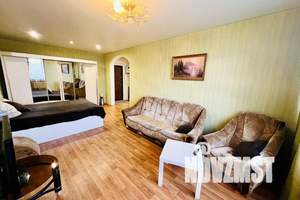 1-к квартира, посуточно, 44м2, 14/17 этаж