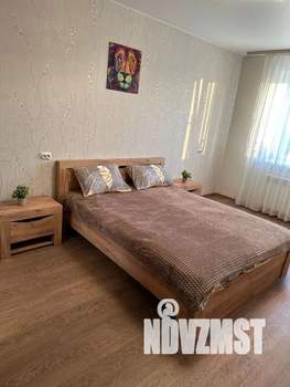 1-к квартира, посуточно, 42м2, 10/17 этаж