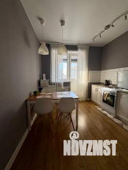 1-к квартира, посуточно, 45м2, 18/22 этаж