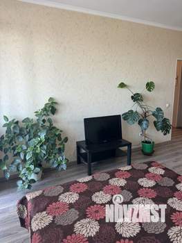 1-к квартира, посуточно, 47м2, 1/1 этаж