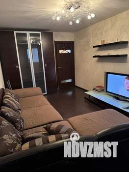 2-к квартира, посуточно, 50м2, 2/5 этаж