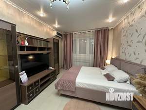 1-к квартира, посуточно, 40м2, 11/22 этаж