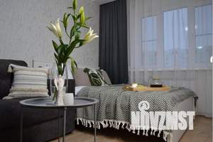 1-к квартира, посуточно, 40м2, 4/10 этаж