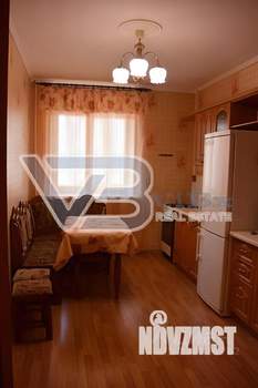 1-к квартира, на длительный срок, 50м2, 4/5 этаж