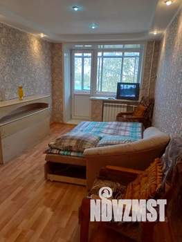 3-к квартира, посуточно, 55м2, 4/5 этаж