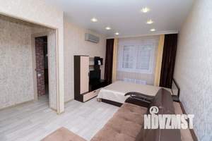 1-к квартира, посуточно, 38м2, 5/13 этаж