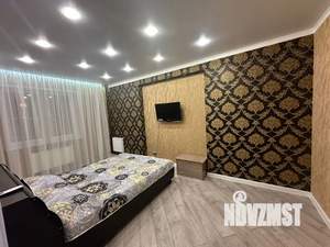 2-к квартира, посуточно, 42м2, 2/20 этаж