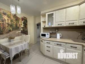 2-к квартира, посуточно, 59м2, 2/17 этаж