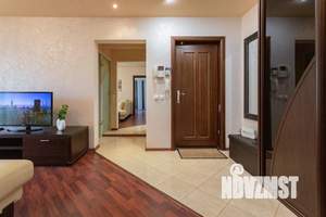 3-к квартира, посуточно, 80м2, 1/1 этаж