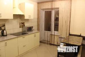 2-к квартира, посуточно, 64м2, 4/24 этаж