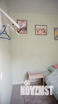 Студия квартира, посуточно, 44м2, 1/5 этаж