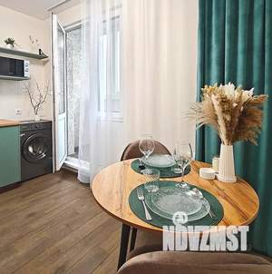 1-к квартира, посуточно, 35м2, 11/18 этаж