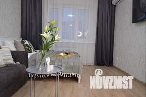 1-к квартира, посуточно, 40м2, 4/10 этаж