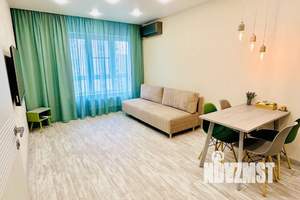 2-к квартира, посуточно, 48м2, 9/25 этаж