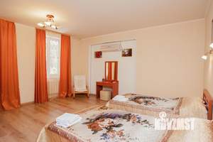 2-к квартира, посуточно, 70м2, 1/1 этаж