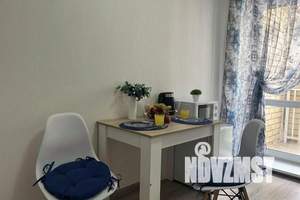 1-к квартира, посуточно, 37м2, 8/19 этаж