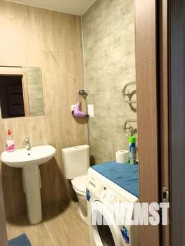 1-к квартира, посуточно, 42м2, 8/17 этаж